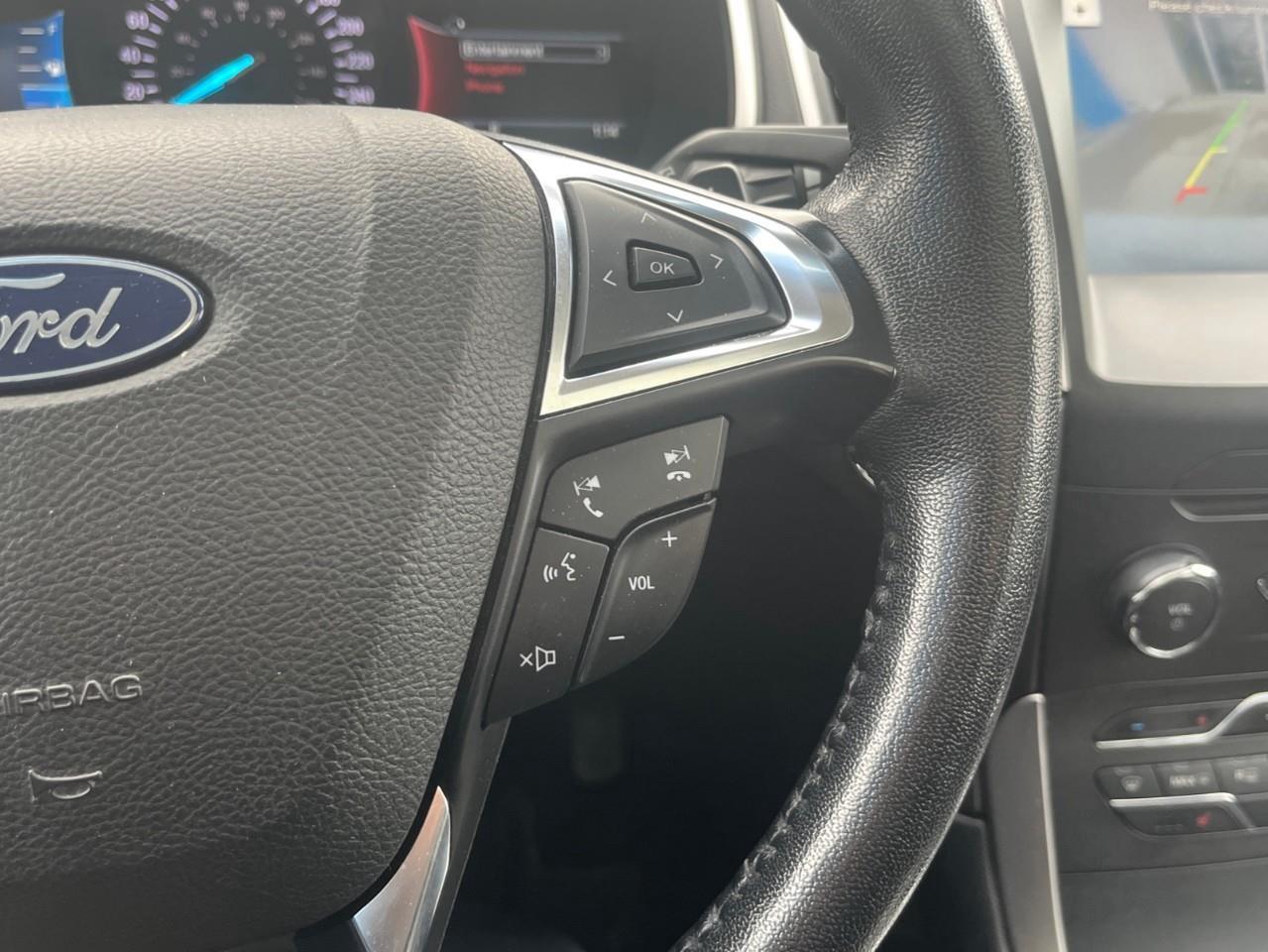 2018 Ford Edge SEL WELL LOVED GREAT VALUE Photo