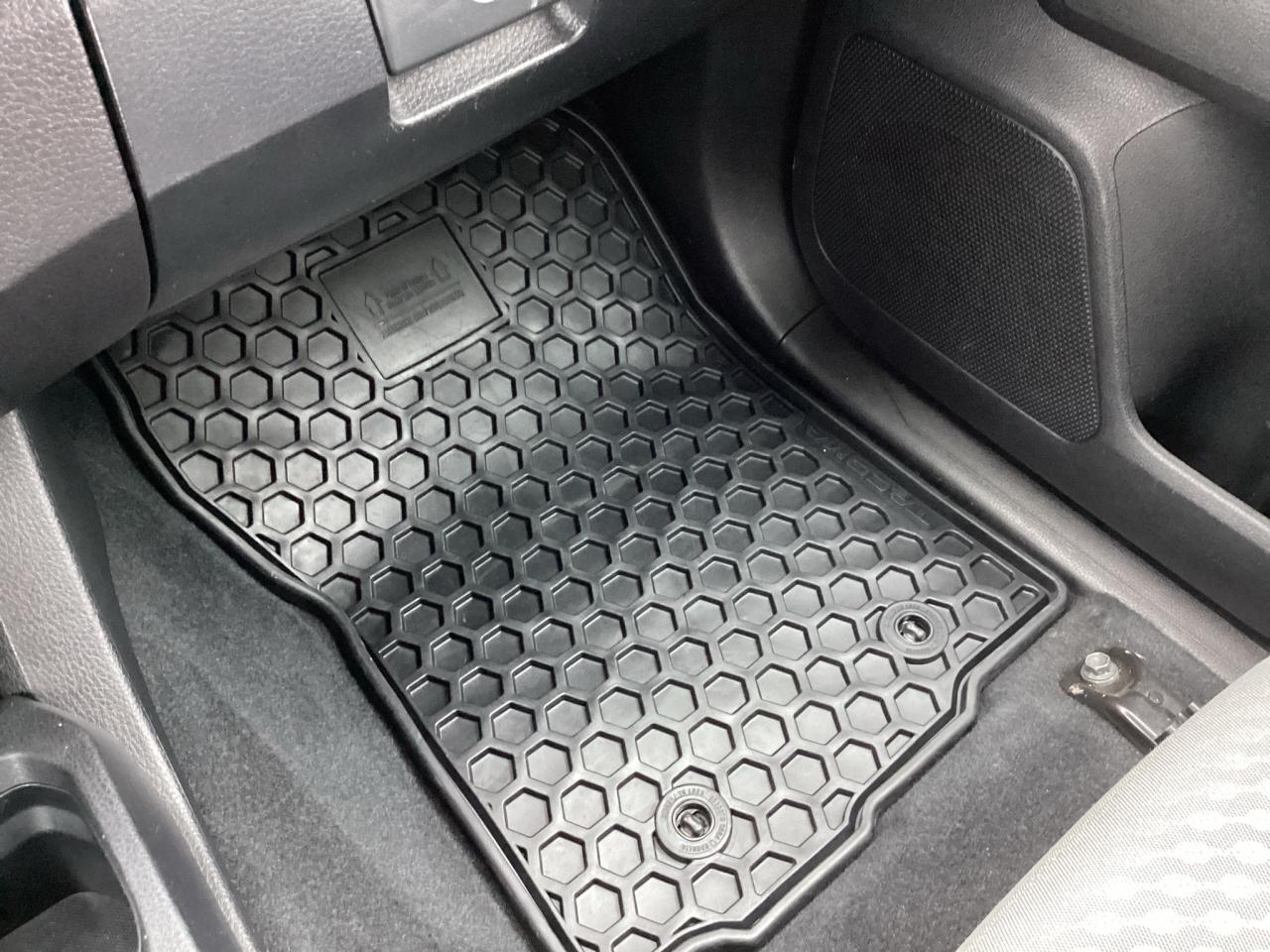 2022 Toyota Tacoma 4X4 DOUBLE CAB SR5 Photo