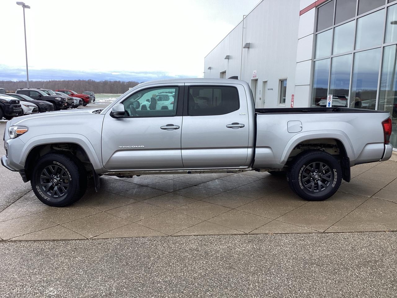 2022 Toyota Tacoma 4X4 DOUBLE CAB SR5 Photo