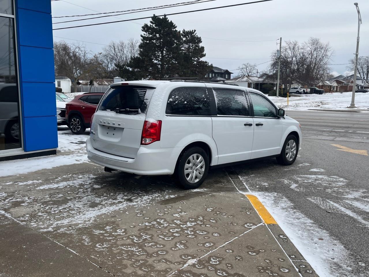 2020 Dodge Grand Caravan SE 7 PASS LOCAL TRADE Photo4