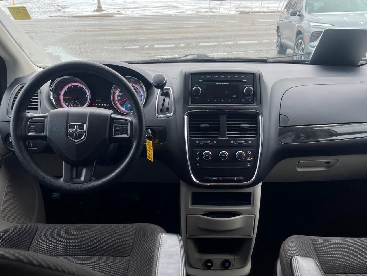 2020 Dodge Grand Caravan SE 7 PASS LOCAL TRADE Photo