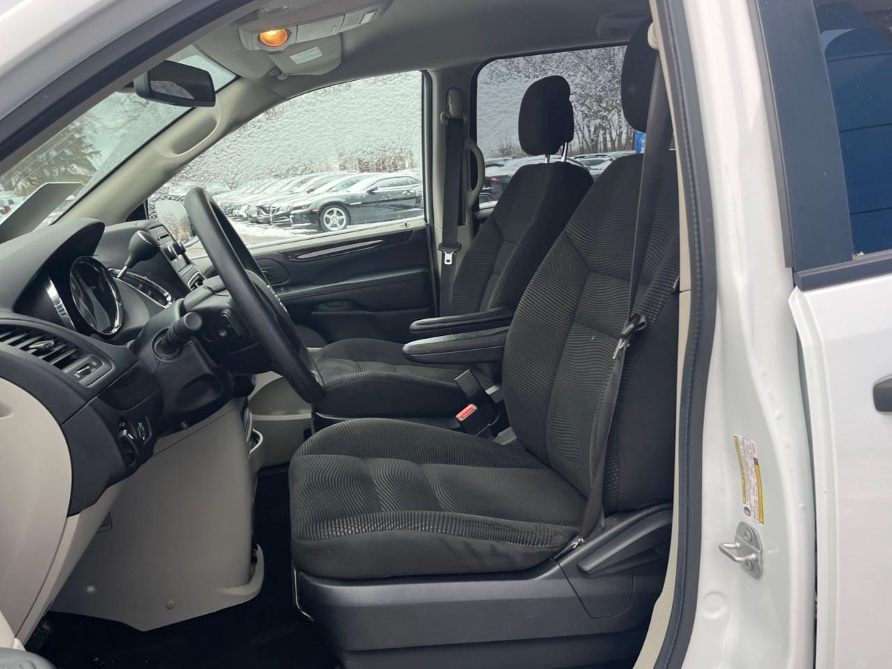 2020 Dodge Grand Caravan SE 7 PASS LOCAL TRADE Photo