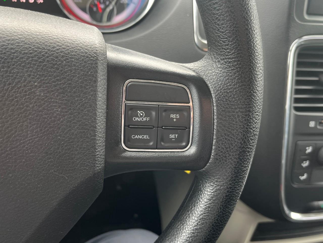 2020 Dodge Grand Caravan SE 7 PASS LOCAL TRADE Photo