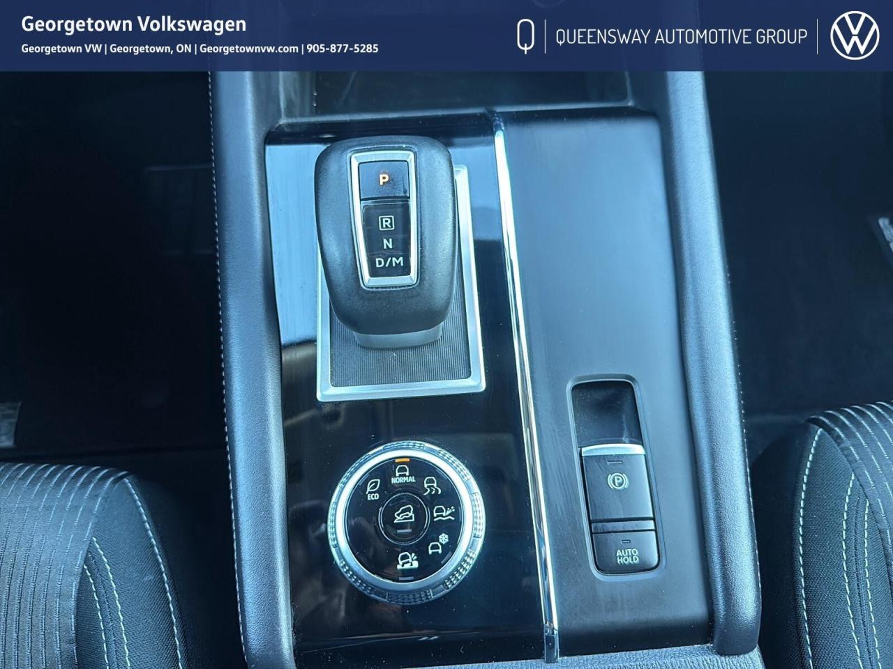 2024 Mitsubishi Outlander ES S-AWC   Carplay   7-Passenger   Remote Start Photo