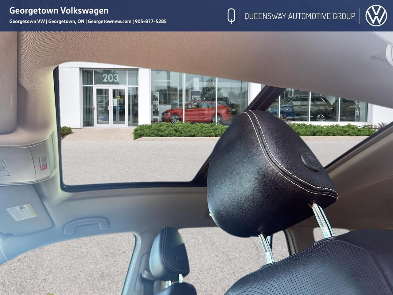 2022 Volkswagen Atlas Highline AWD   Ally Wheel Pkg   Carplay   Pano Roo Photo