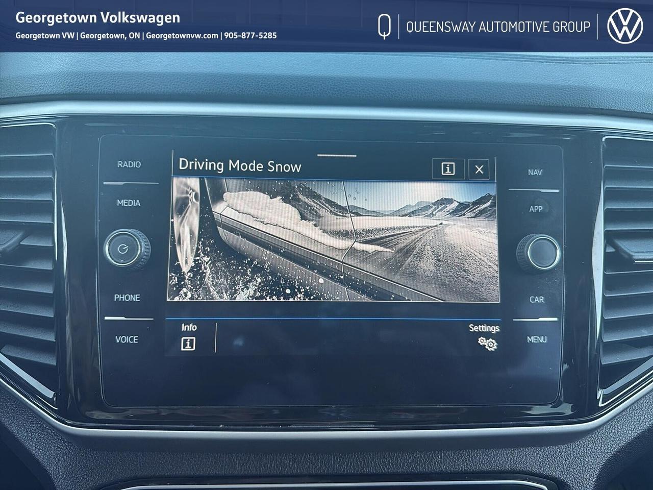 2022 Volkswagen Atlas Highline AWD   Ally Wheel Pkg   Carplay   Pano Roo Photo