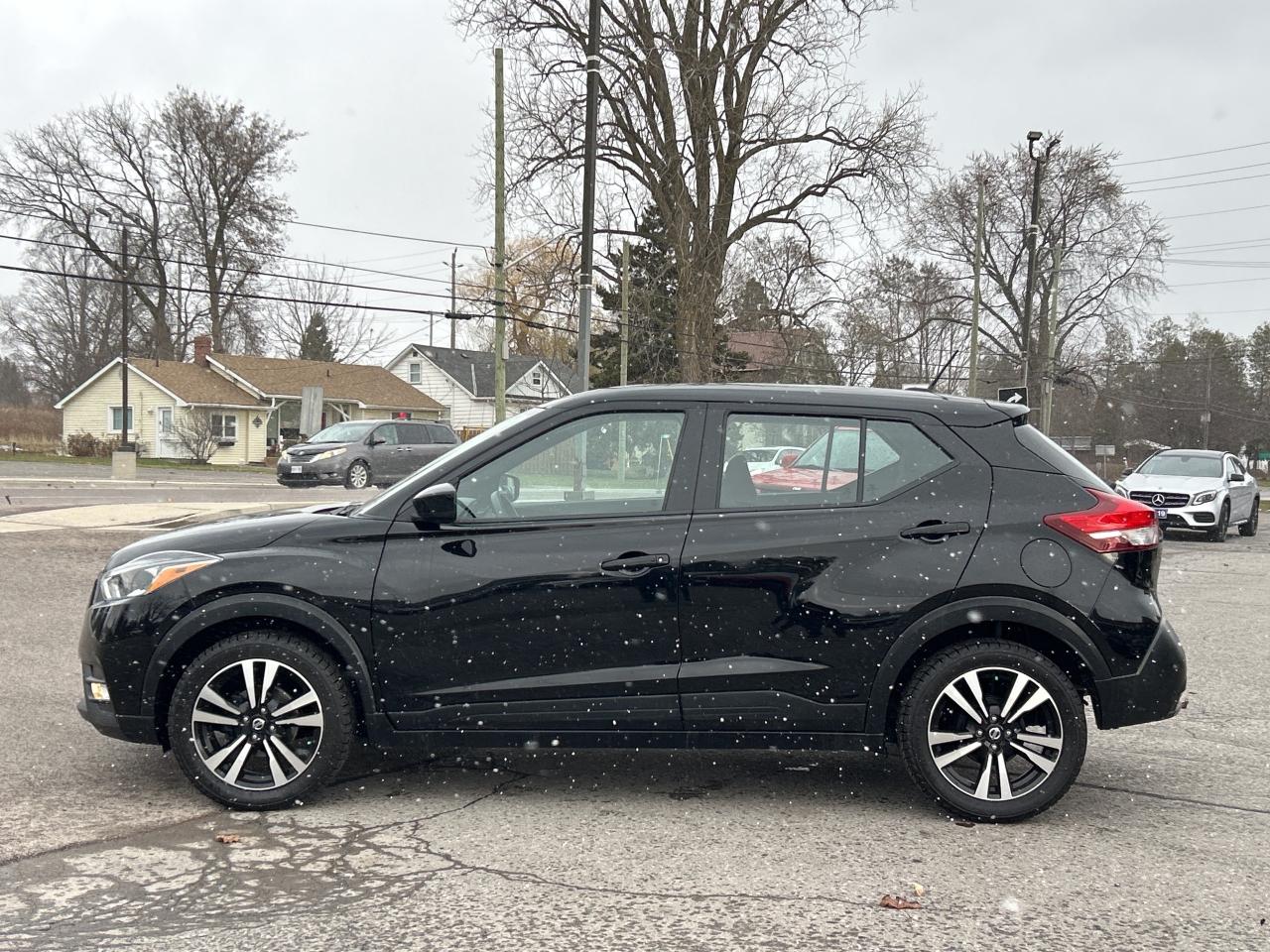 2019 Nissan Kicks SV HEATED SEATS/BACKUP CAM CALL PICTON 27K KM'S Photo