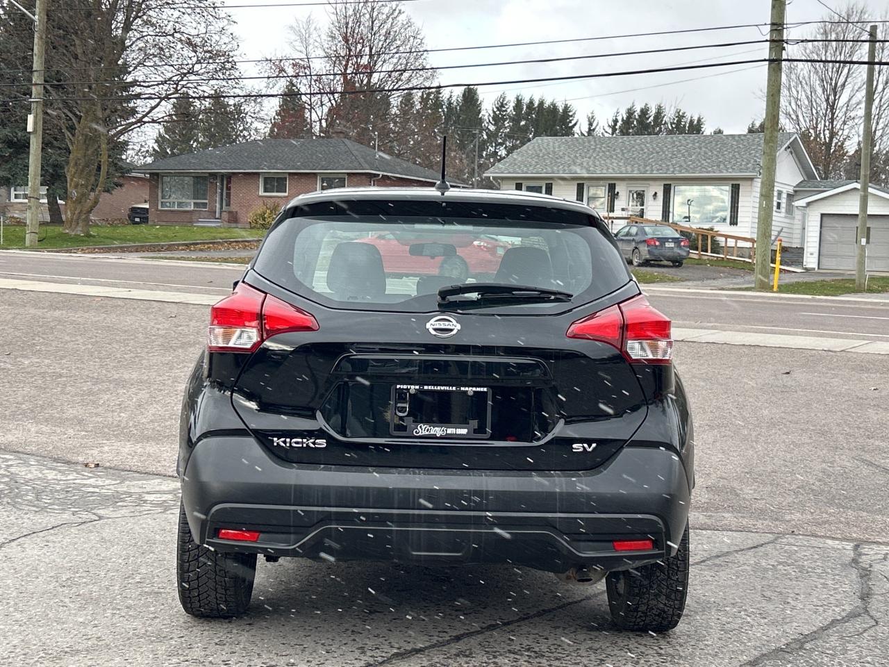 2019 Nissan Kicks SV HEATED SEATS/BACKUP CAM CALL PICTON 27K KM'S Photo