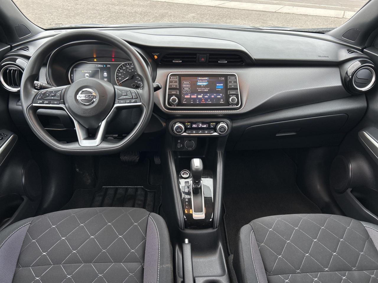 2019 Nissan Kicks SV HEATED SEATS/BACKUP CAM CALL PICTON 27K KM'S Photo