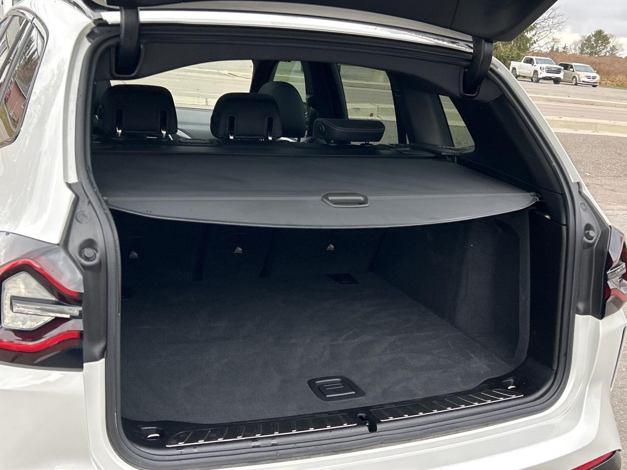 2024 BMW X3 xDrive30i FULLY LOADED!!! CALL PICTON 33K KM'S Photo