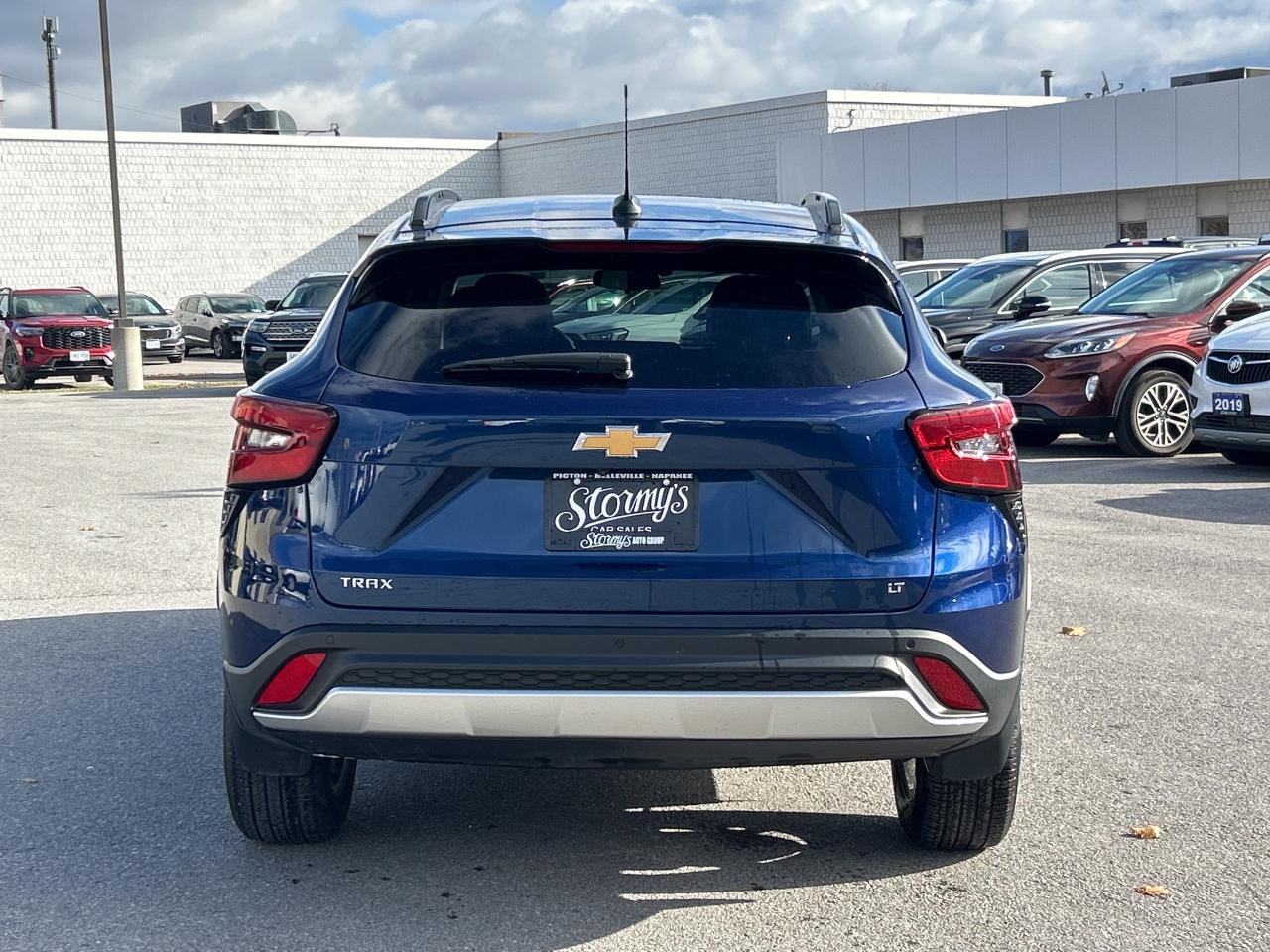 2024 Chevrolet Trax LT CALL NAPANEE 613-354-2100 Photo4