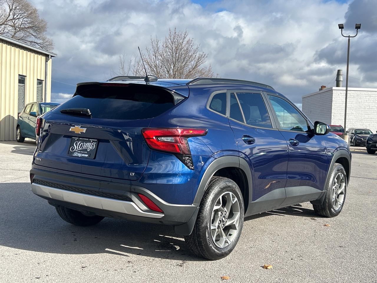 2024 Chevrolet Trax LT CALL NAPANEE 613-354-2100 Photo