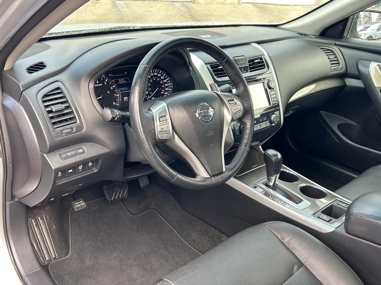 2014 Nissan Altima 3.5 SL LEATHER/SUNROOF/NAVIGATION CALL 6139618848 Photo