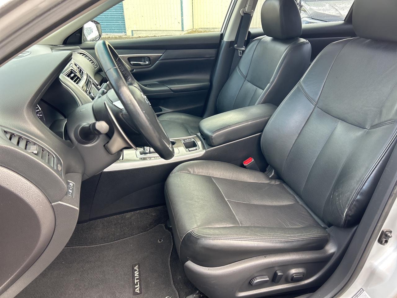 2014 Nissan Altima 3.5 SL LEATHER/SUNROOF/NAVIGATION CALL 6139618848 Photo