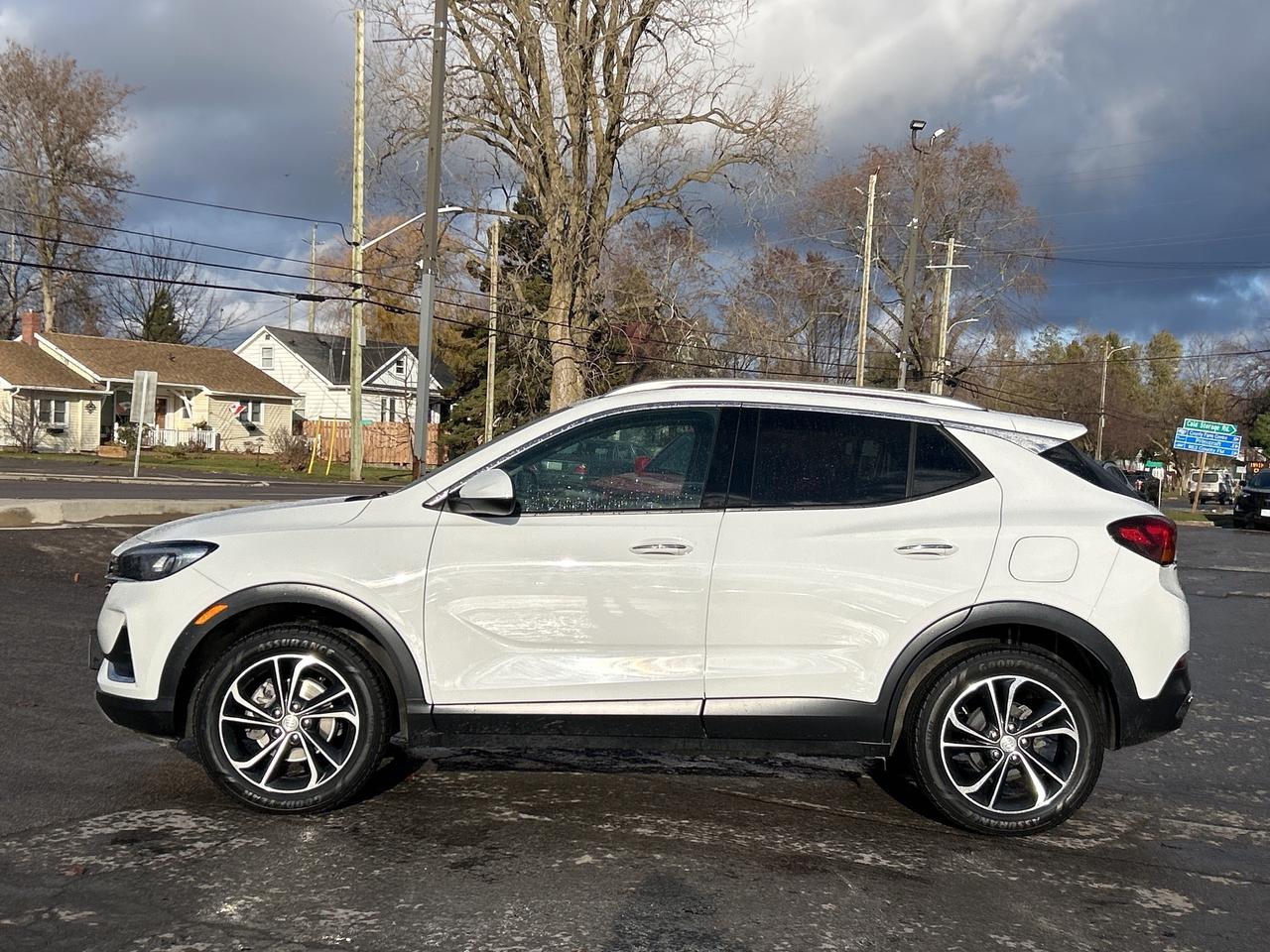 2023 Buick Encore GX Essence AWD/REMOTE START/NAVIGATION CALL NAPANEE Photo