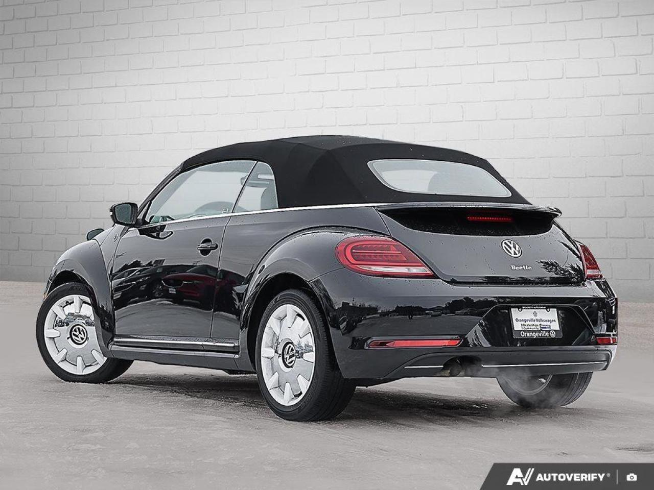 2019 Volkswagen Beetle Convertible Wolfsburg EditionONE-OWNER, CLEAN, CONVERTIBLE, ST Photo3