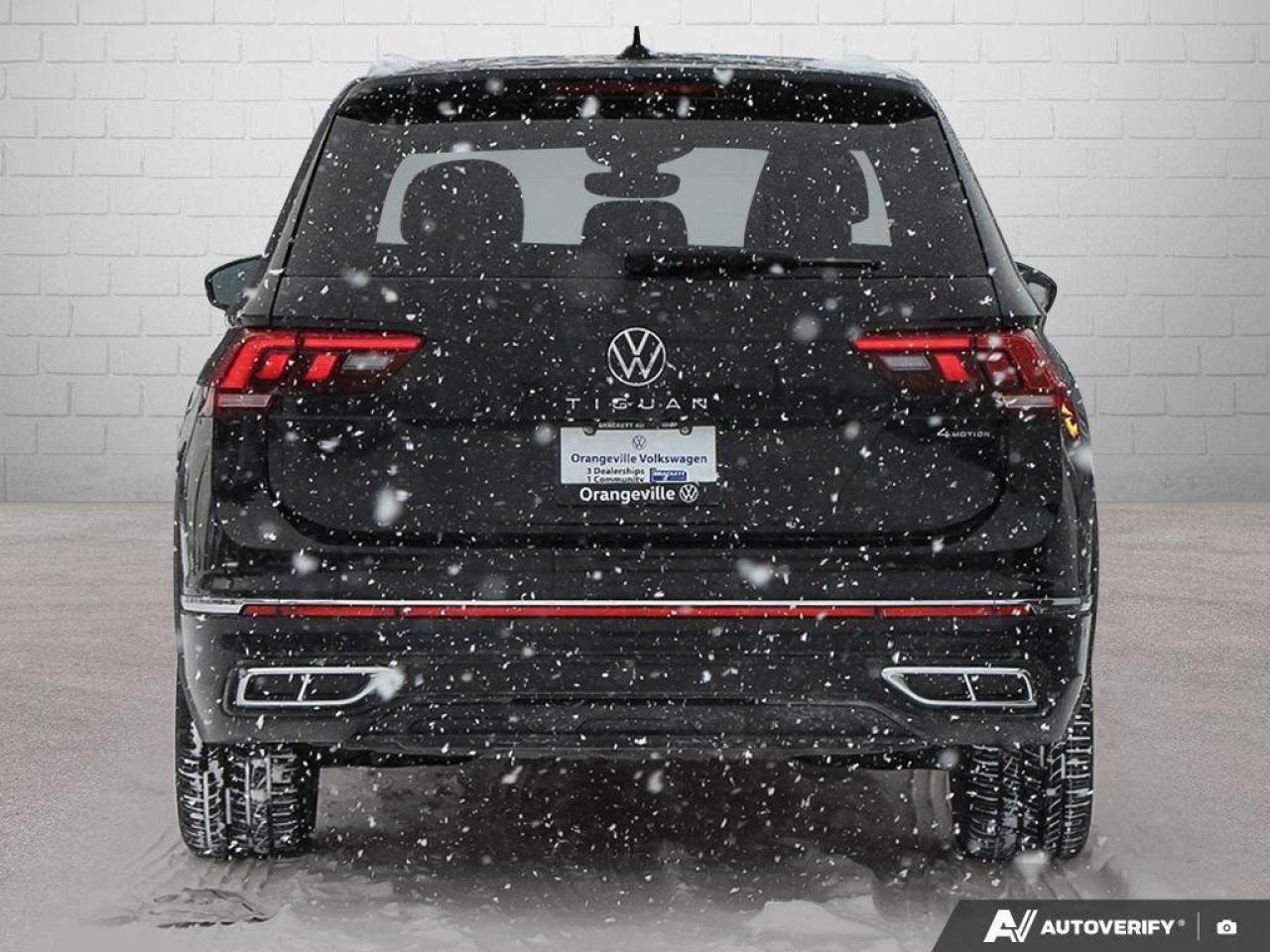 2022 Volkswagen Tiguan Highline R-LineAWD, SUNROOF, HTD SEATS, POWER TAIL Photo