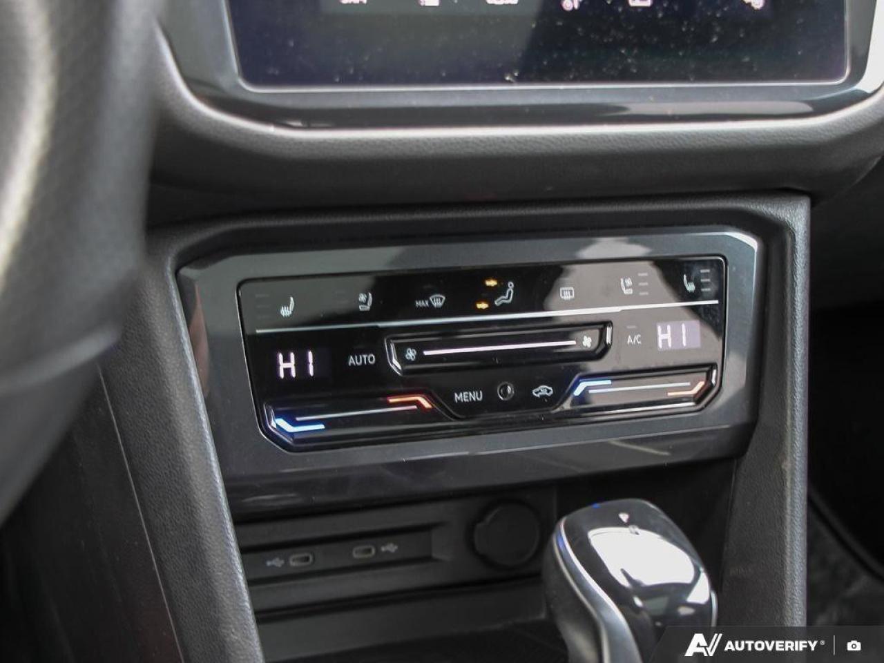 2022 Volkswagen Tiguan Highline R-LineAWD, SUNROOF, HTD SEATS, POWER TAIL Photo