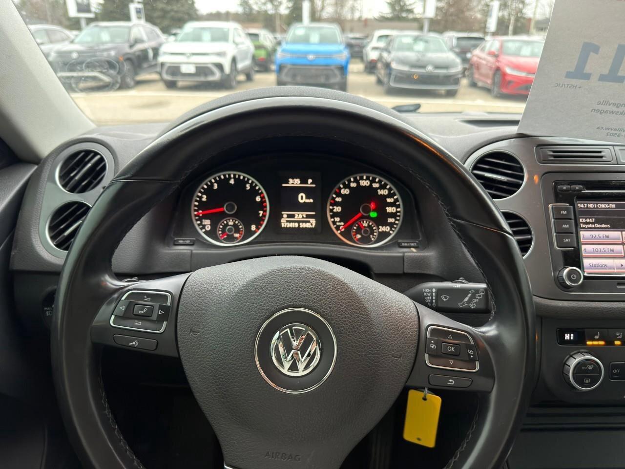 2015 Volkswagen Tiguan ComfortlineAS-TRADED, ONE-OWNER, ACCIDENT-FREE AWD Photo