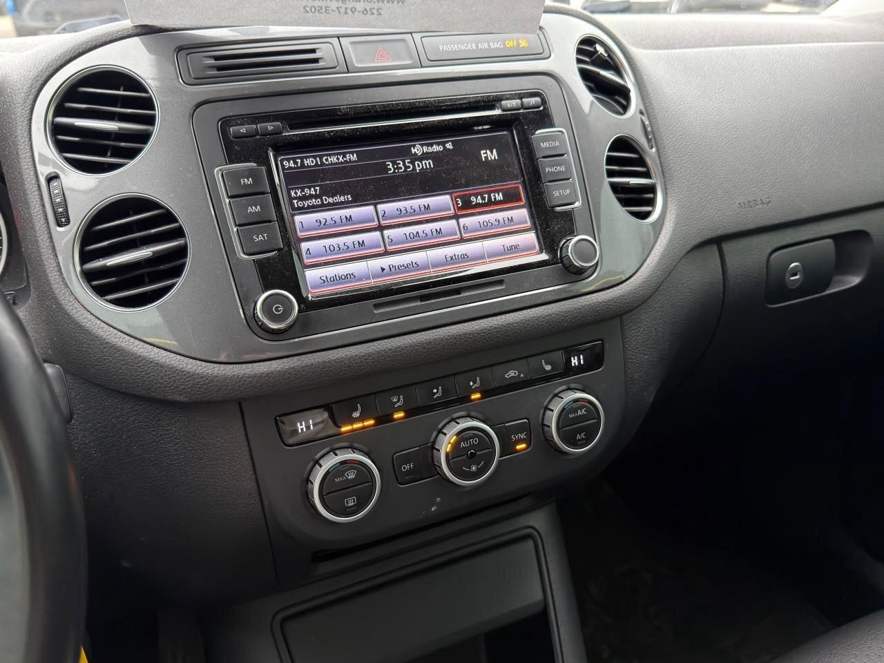 2015 Volkswagen Tiguan ComfortlineAS-TRADED, ONE-OWNER, ACCIDENT-FREE AWD Photo