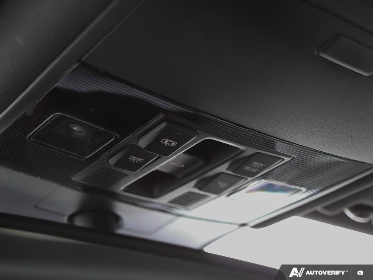 2016 Volkswagen Golf GTI 5-Door PerformanceGTI, 2.0L 4-CYLINDER, MANUAL TRA Photo