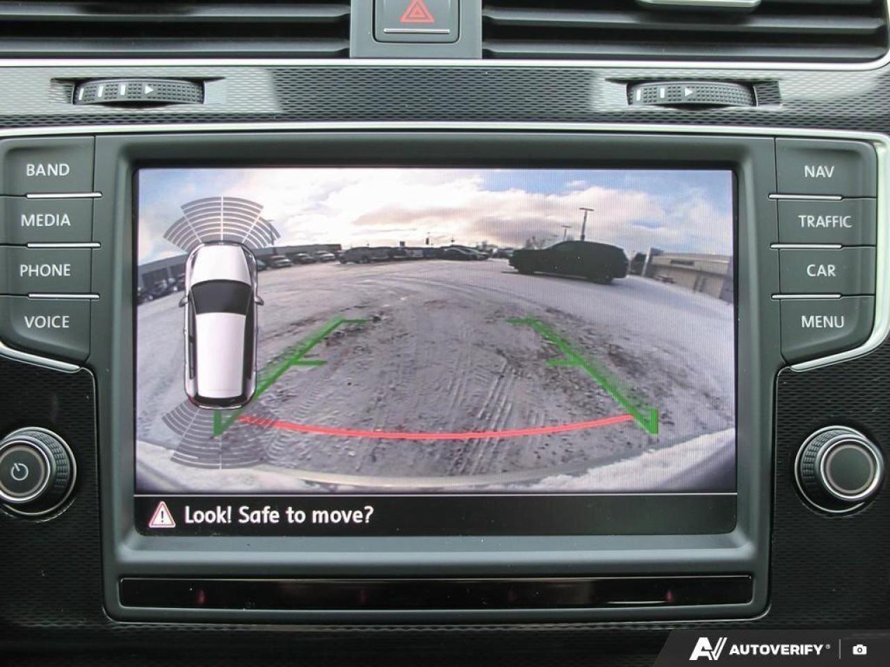 2016 Volkswagen Golf GTI 5-Door PerformanceGTI, 2.0L 4-CYLINDER, MANUAL TRA Photo