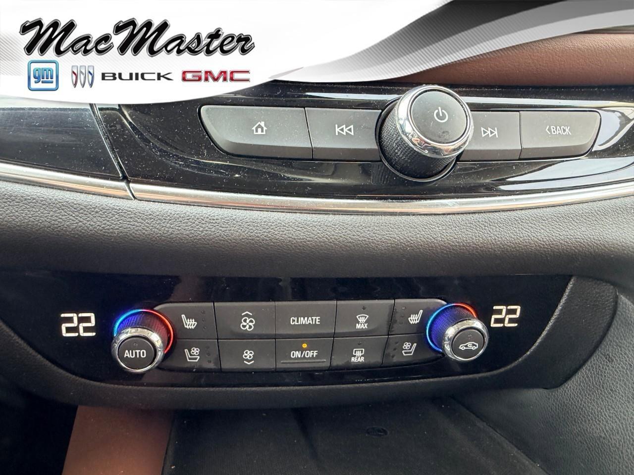 2018 Buick Enclave AvenirAVENIR, 3.6L V6, BOSE, SUNROOF, ALLOYS, NAVI Photo