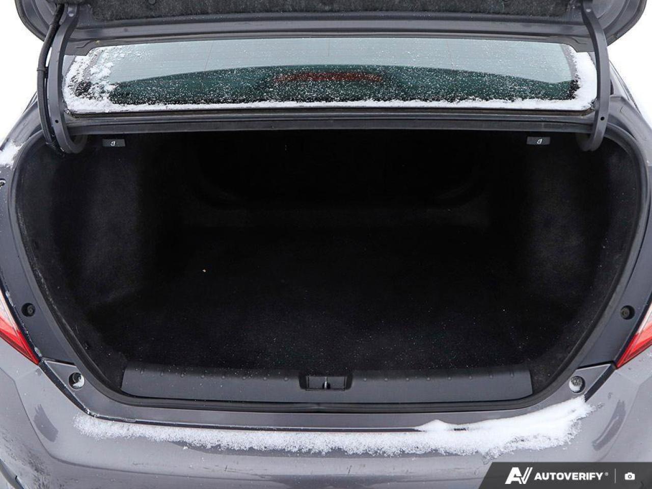 2017 Honda Civic Sedan LXLX, SEDAN, 2.0L 4-CYLINDERS, FWD, AUTOMATIC, 1-O Photo