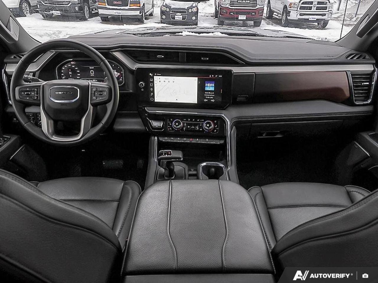 2025 GMC Sierra 1500 DenaliDENALI, 3.0 DURAMAX DIESEL, CREW CAB, LEATHE Photo