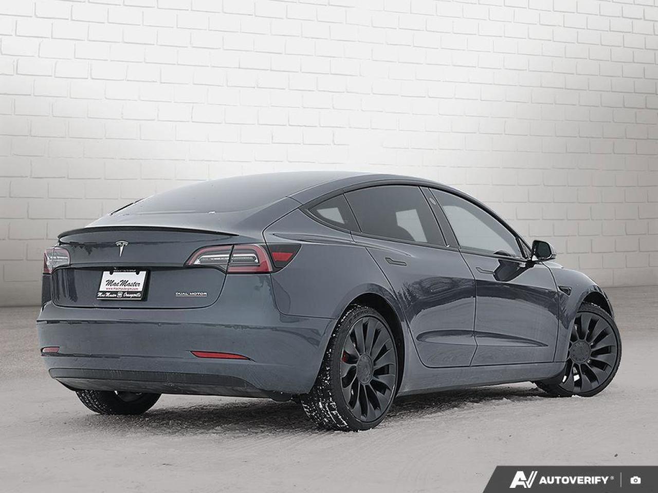 2022 Tesla Model 3 PerformanceMODEL 3, PERFORMANCE, DUAL-MOTOR, ALLOY Photo4