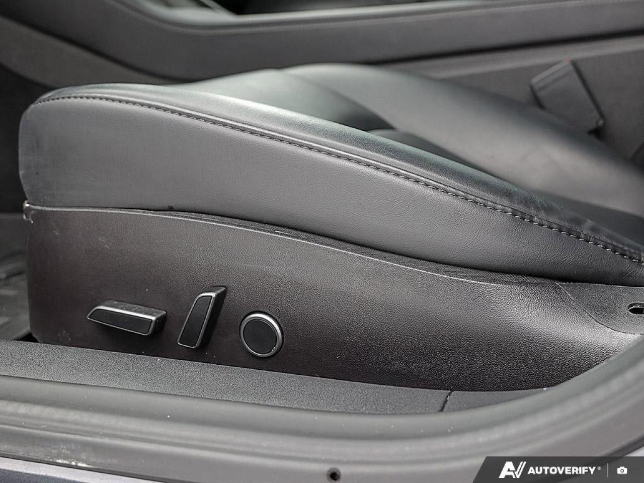 2022 Tesla Model 3 PerformanceMODEL 3, PERFORMANCE, DUAL-MOTOR, ALLOY Photo