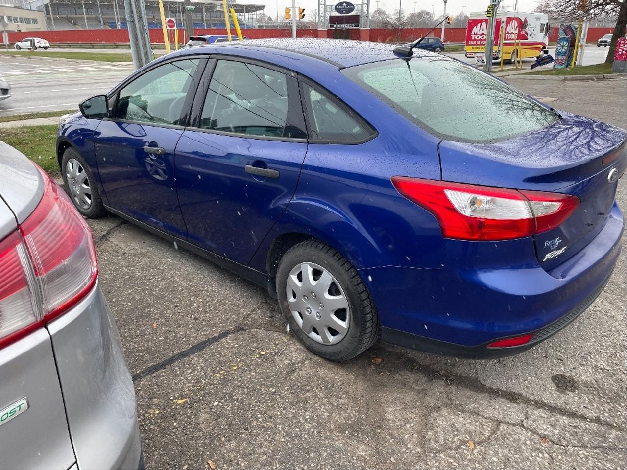 2012 Ford Focus S Photo