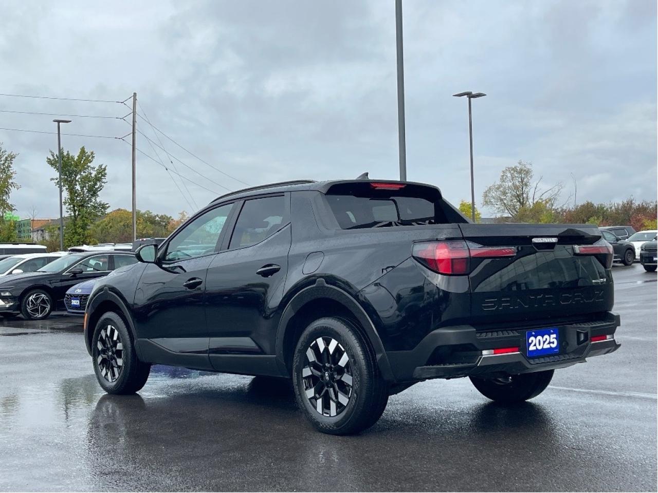 2025 Hyundai Santa Cruz PREFERRED AWD Photo4