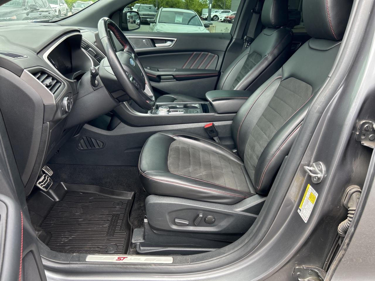2021 Ford Edge ST Line AWD Photo