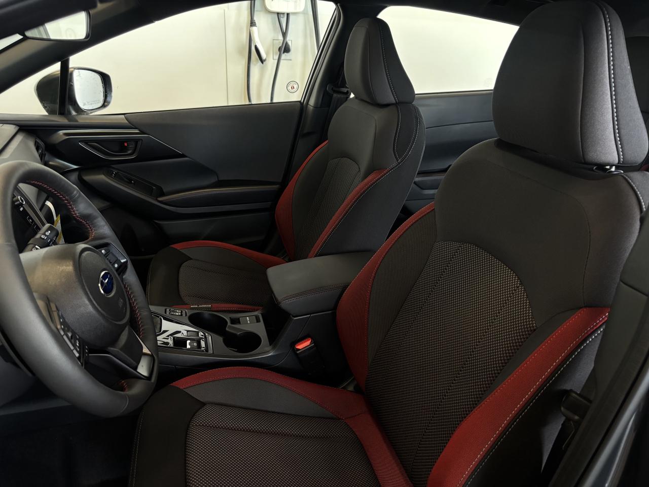 2025 Subaru Impreza RS AWD   DEALER DEMO   CLEAN CARFAX  APPLE CARPLAY Photo