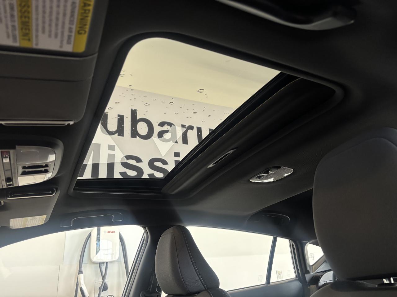 2025 Subaru Impreza RS AWD   DEALER DEMO   CLEAN CARFAX  APPLE CARPLAY Photo