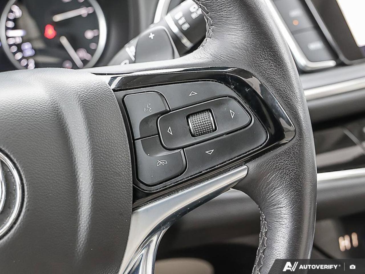 2023 Buick Enclave AvenirAVENIR, 3.6L V6, AWD, LEATHER, ALLOYS, SUNRO Photo