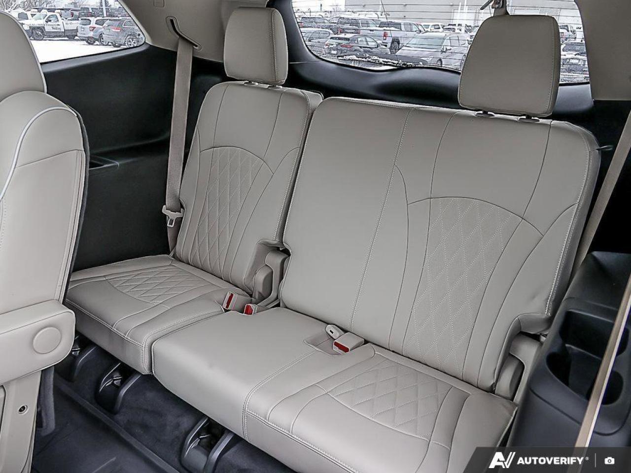 2023 Buick Enclave AvenirAVENIR, 3.6L V6, AWD, LEATHER, ALLOYS, SUNRO Photo