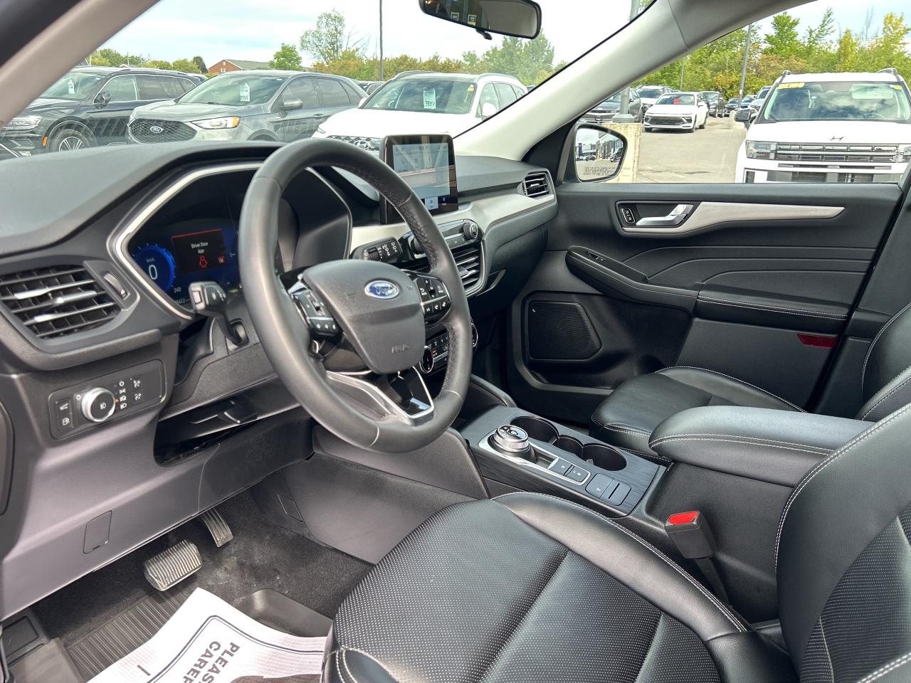 2022 Ford Escape SEL Hybrid AWD Photo