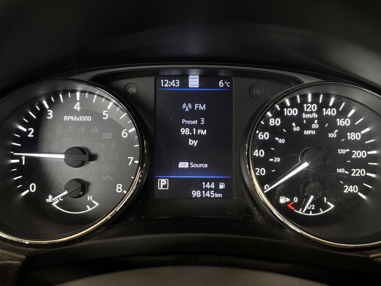 2020 Nissan Qashqai SL AWD   ONE OWNER   CLEAN CARFAX   NAVI   SUNROOF Photo