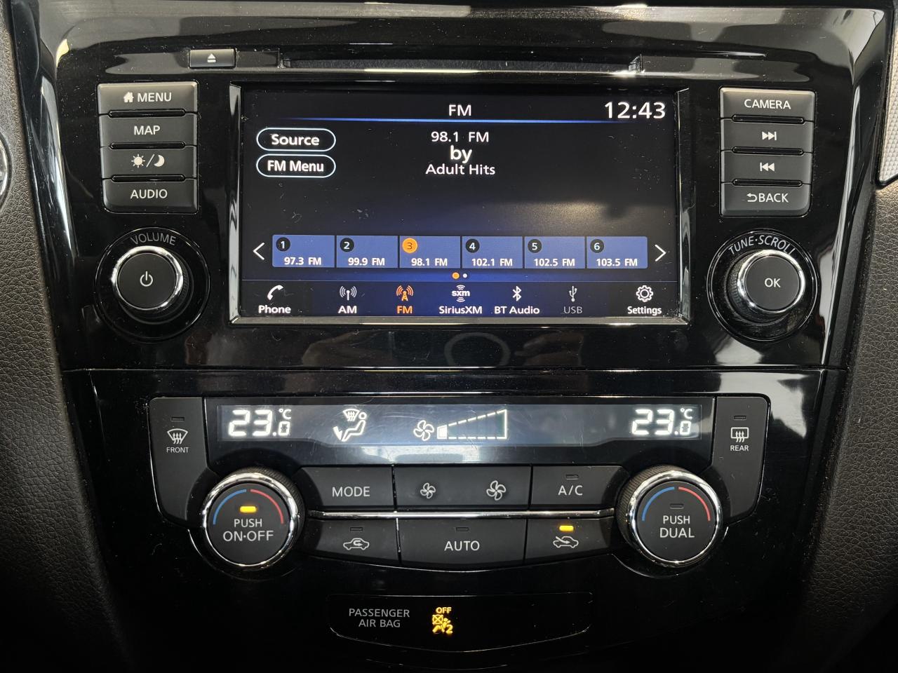 2020 Nissan Qashqai SL AWD   ONE OWNER   CLEAN CARFAX   NAVI   SUNROOF Photo