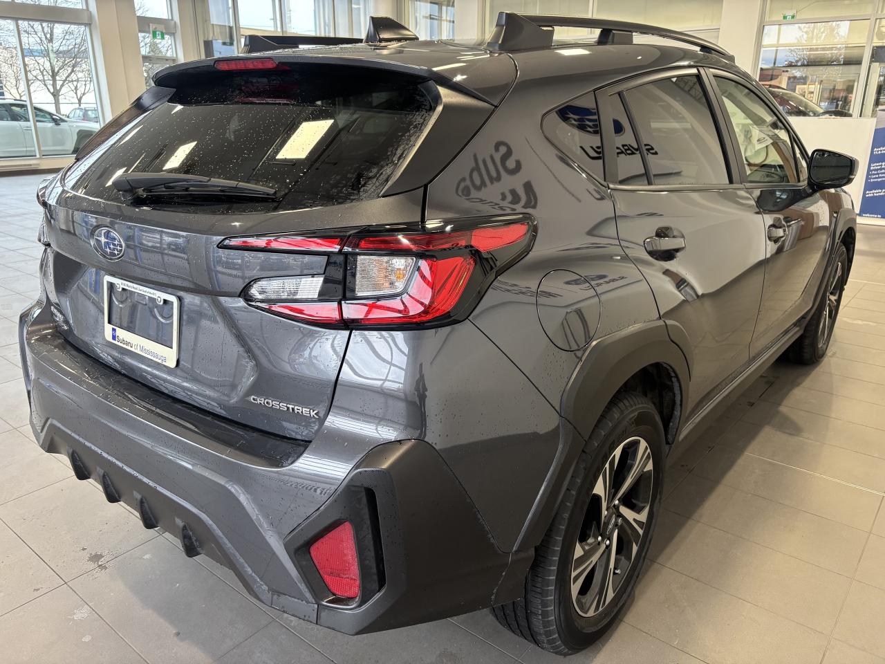 2024 Subaru Crosstrek TOURING   ONE OWNER   CLEAN CARFAX   APPLE CARPLAY Photo
