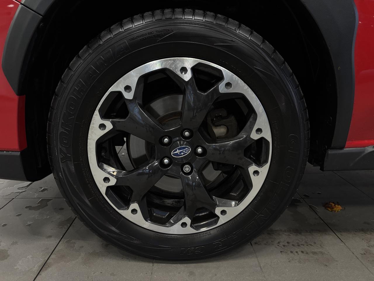 2023 Subaru Crosstrek SPORT   SUNROOF   PUSH START   APPLE CARPLAY   AWD Photo