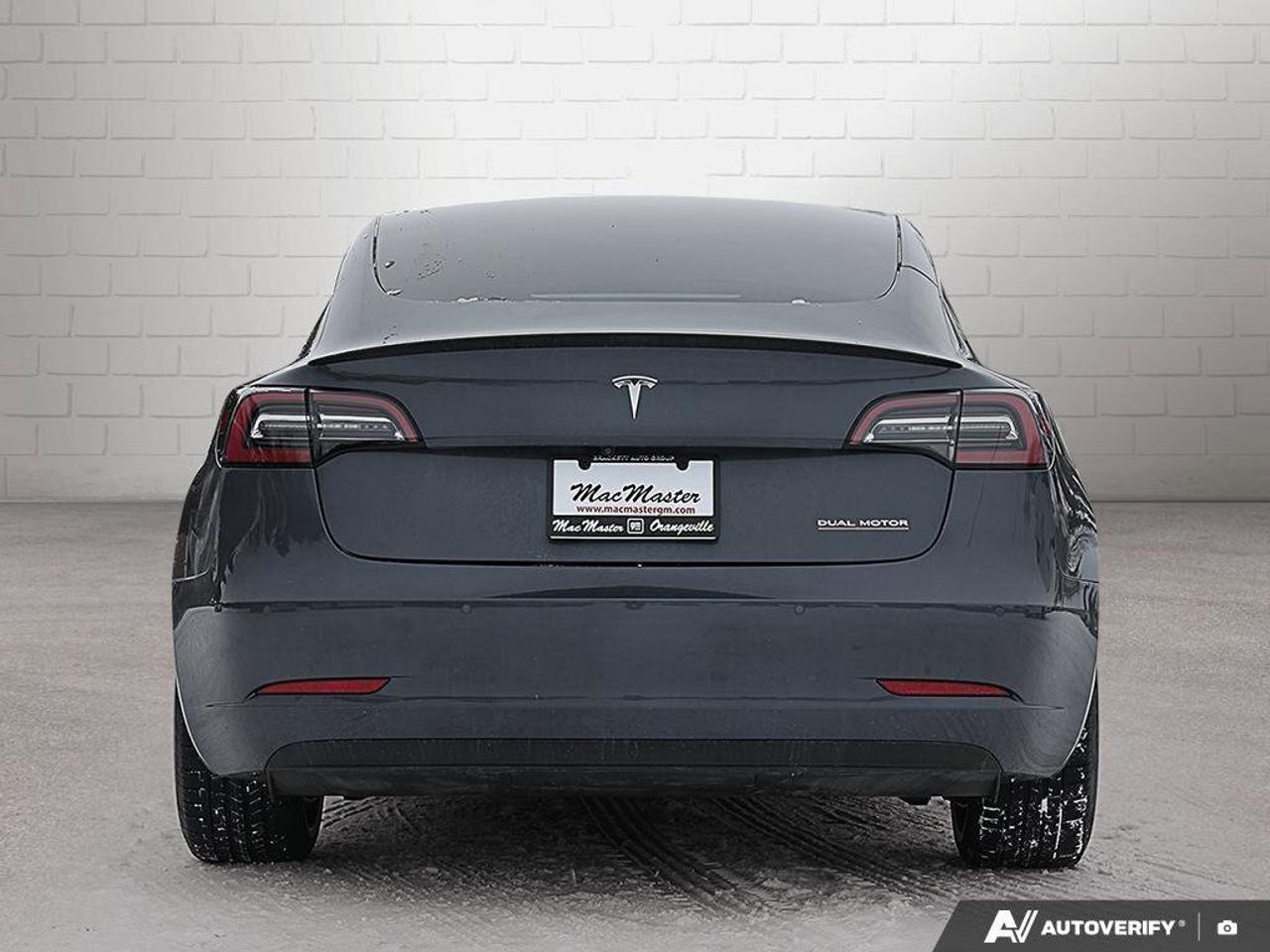 2022 Tesla Model 3 PerformanceMODEL 3, PERFORMANCE, DUAL-MOTOR, ALLOY Photo