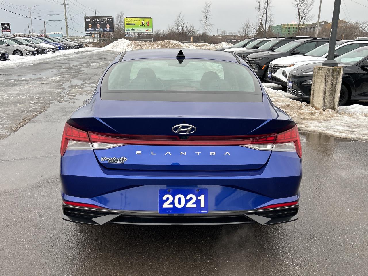 2021 Hyundai Elantra Ultimate IVT Photo4
