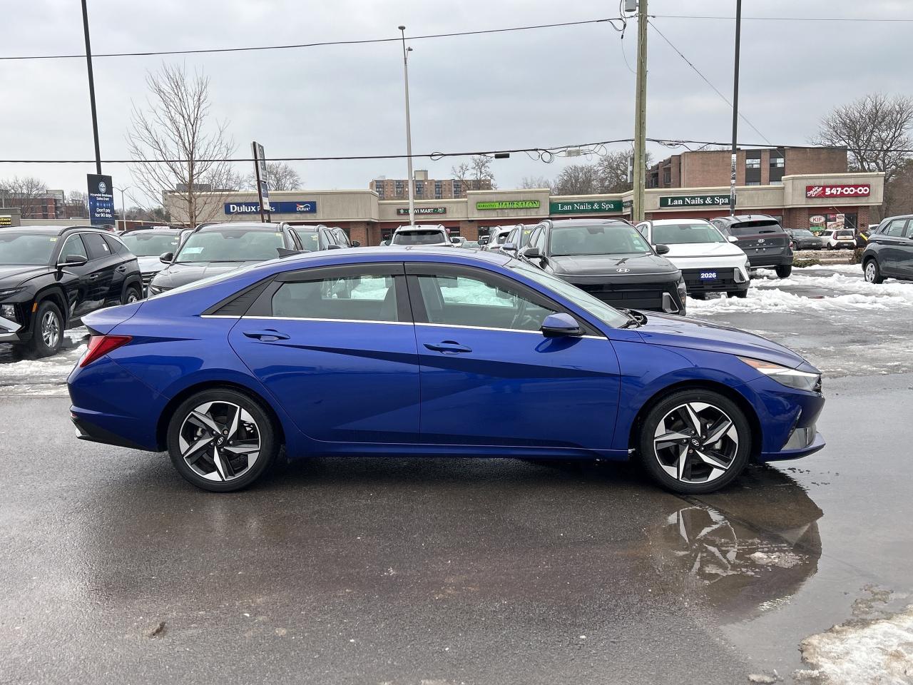 2021 Hyundai Elantra Ultimate IVT Photo