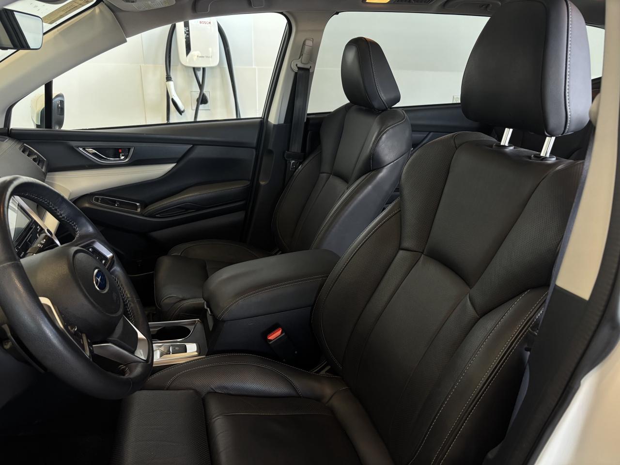 2020 Subaru ASCENT LIMITED  8 PASSENGER  CLEAN CARFAX  NAVI  SUNROOF Photo