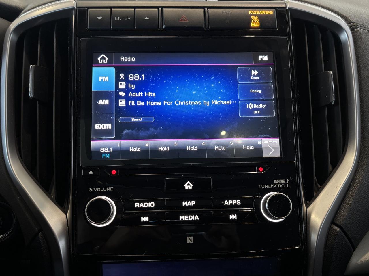 2020 Subaru ASCENT LIMITED  8 PASSENGER  CLEAN CARFAX  NAVI  SUNROOF Photo