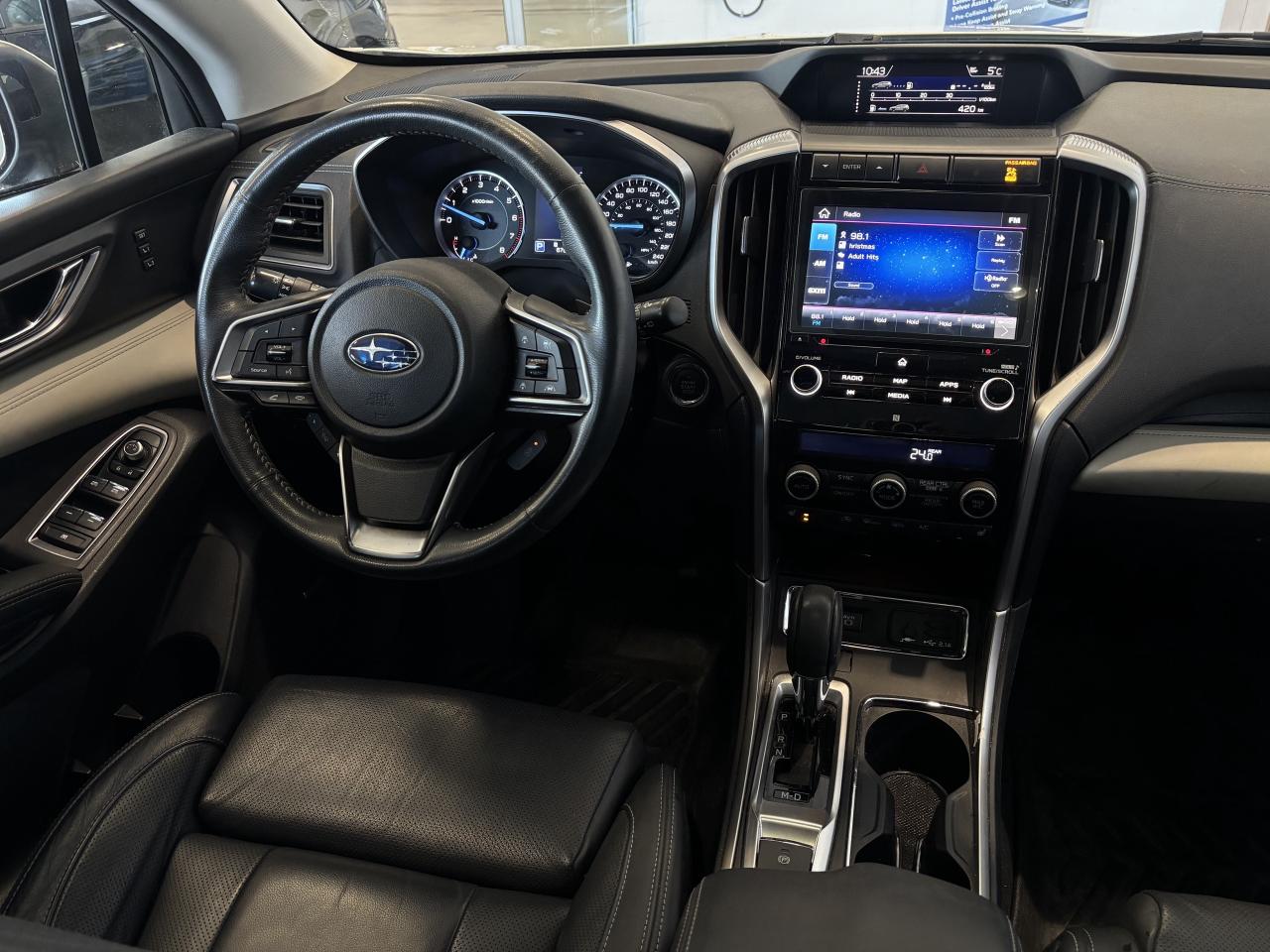 2020 Subaru ASCENT LIMITED  8 PASSENGER  CLEAN CARFAX  NAVI  SUNROOF Photo