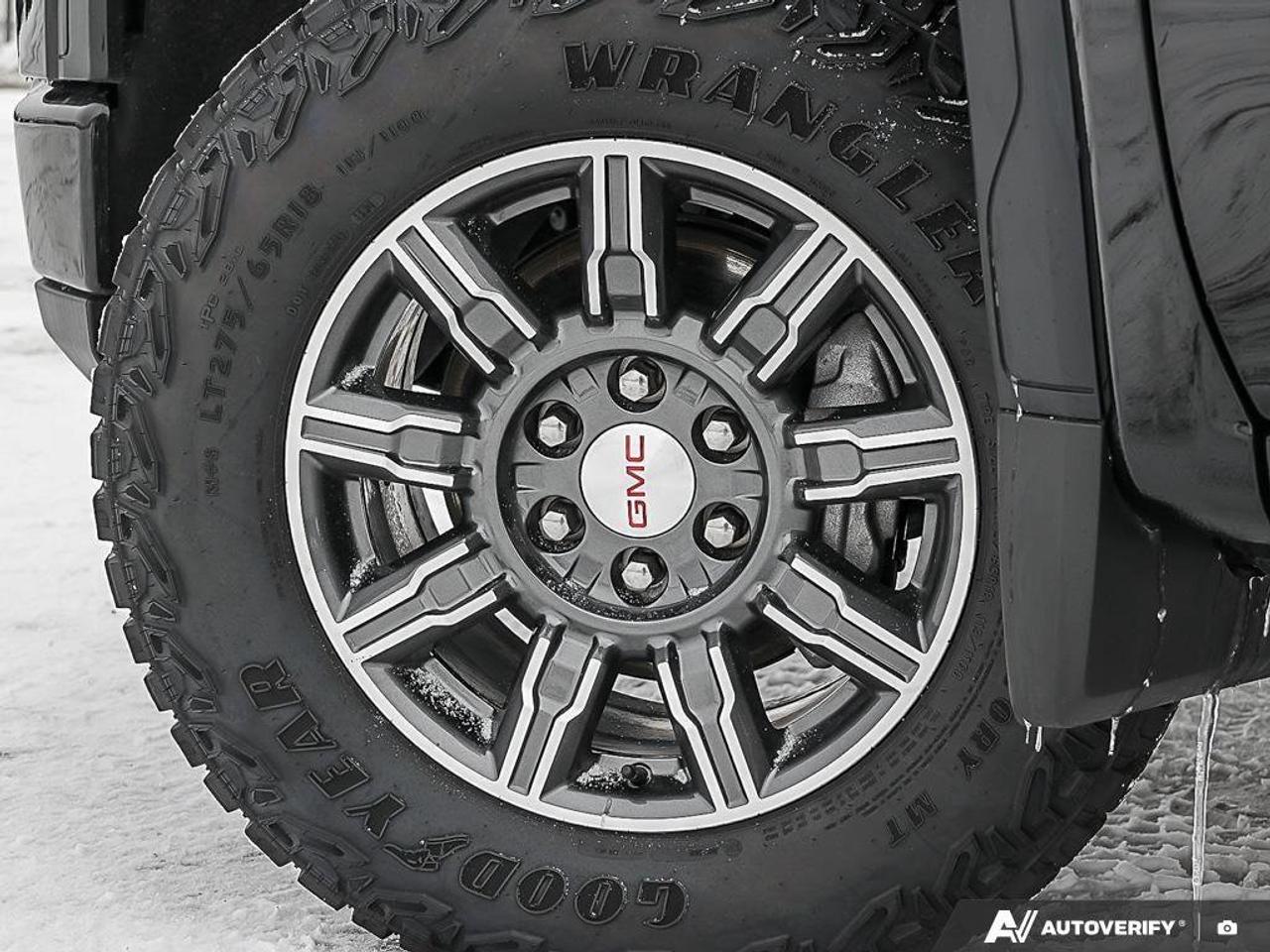 2025 GMC Sierra 1500 AT4AT4, 3.0L DIESEL, CREW CAB, 4X4, ALLOYS, BOSE, Photo